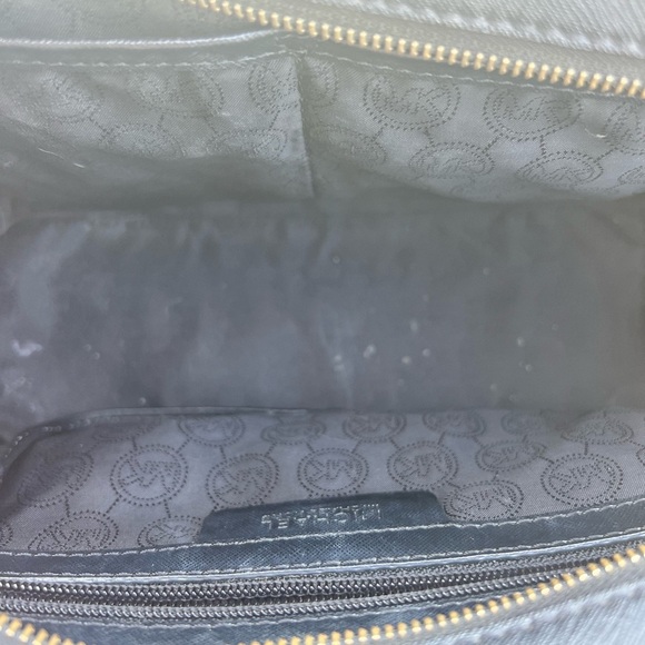 Michael Kors Purse - Picture 6 of 6